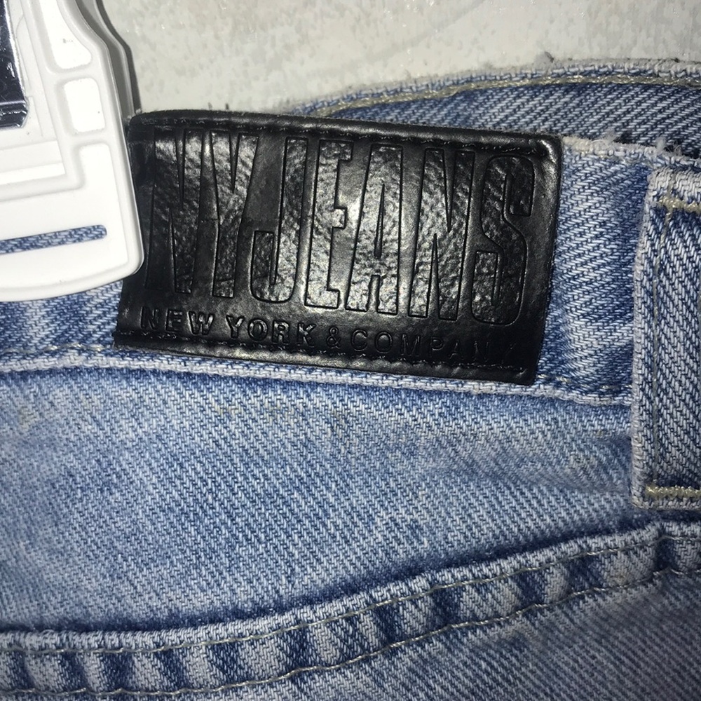 Jeans - Picture 3 of 4